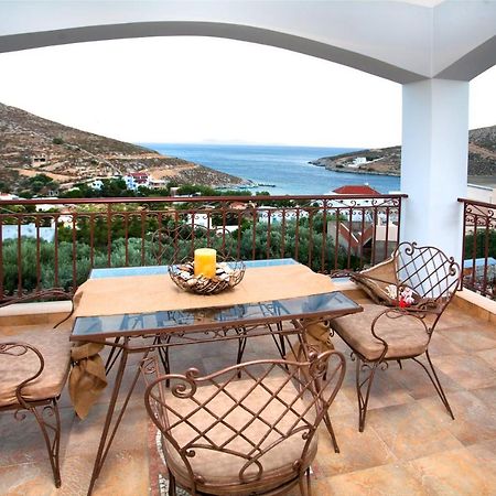 Вилла Nikis Seaside House Vlichadia Экстерьер фото