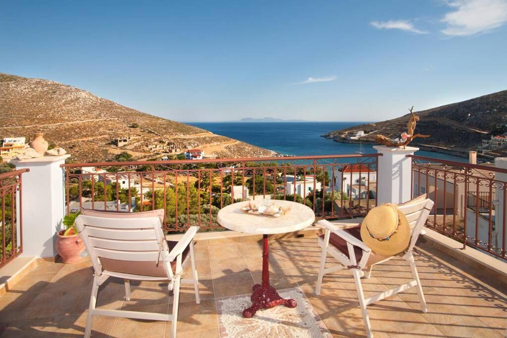 Вилла Nikis Seaside House Vlichadia Экстерьер фото